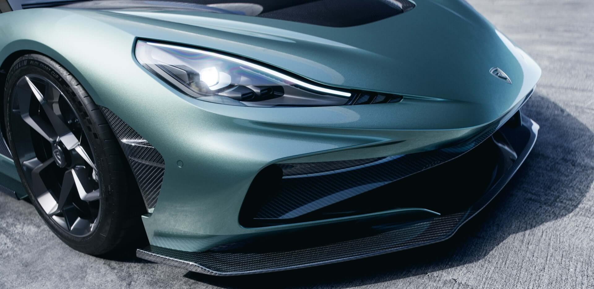 Nevera R front view detail